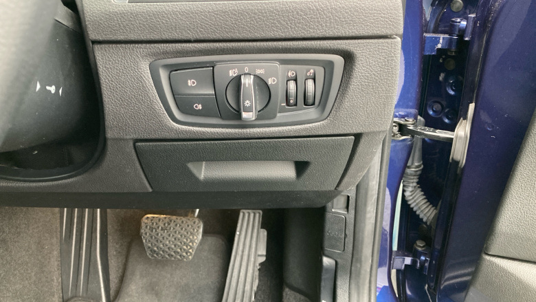 BMW 1 Series 118d Sport 5dr [Nav/Servotronic] Step Auto Diesel Hatchback